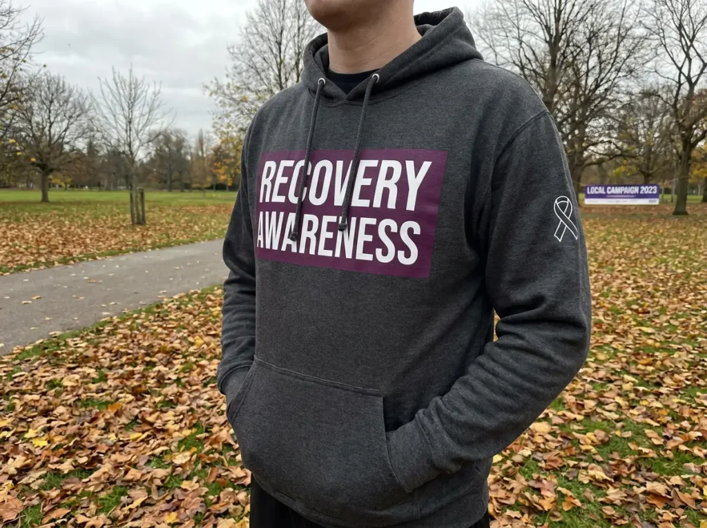 Ribbon Graphic Hoodies